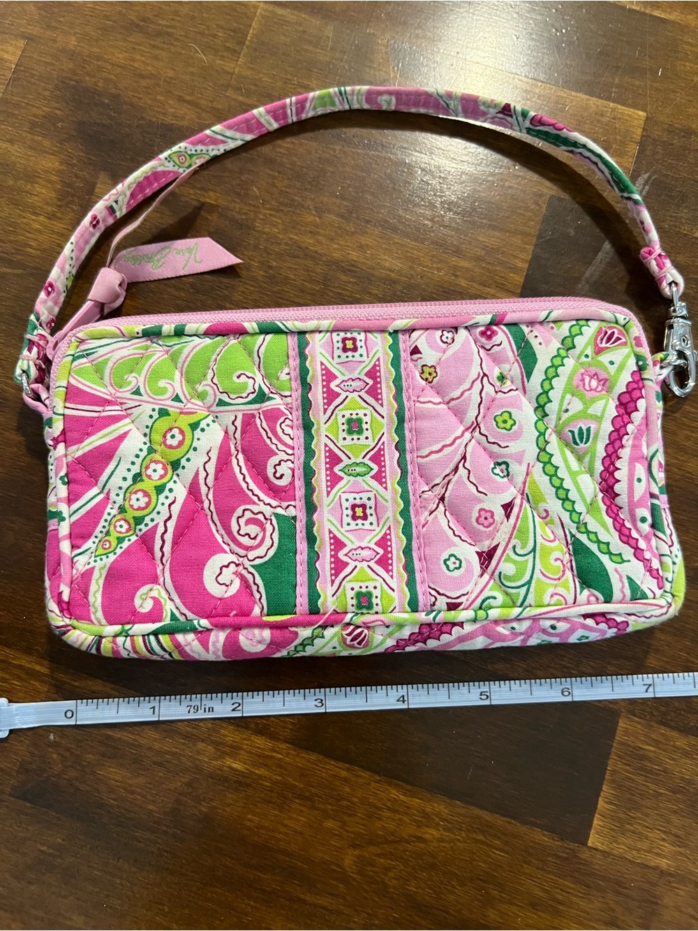 Vera Bradley Wristlet, Pinwheel Pink (retired) - Picture 3 of 5